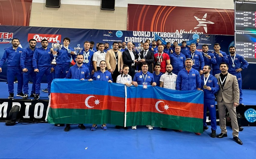 Kikboksçularımız dünya çempionatında 13 medal qazandılar